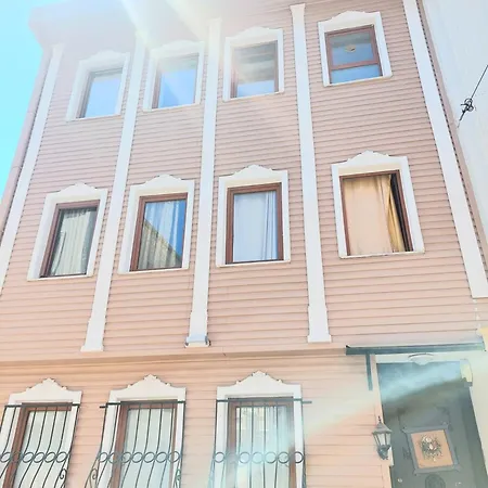 Ezgi Apart