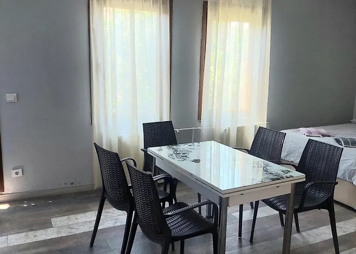 Ezgi Apartmanhotel *