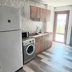 Ezgi * Istambul