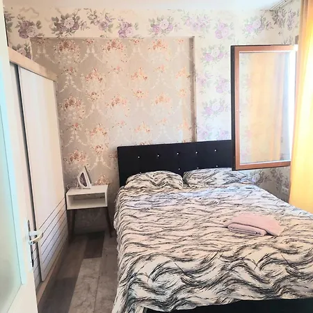 Ezgi * Stambuł